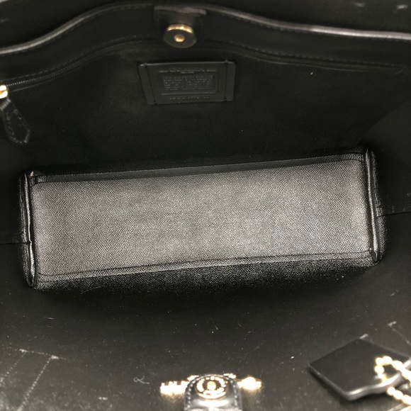 🎄🎁 Coach signature avenue tote - Picture 6 of 7